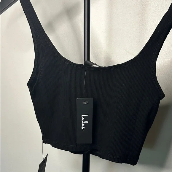 Lulu's Classic Black Tank Top - Picture 4 of 5